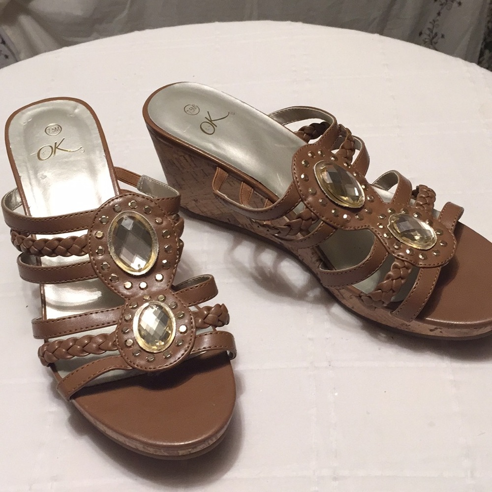 It’s OK sandals